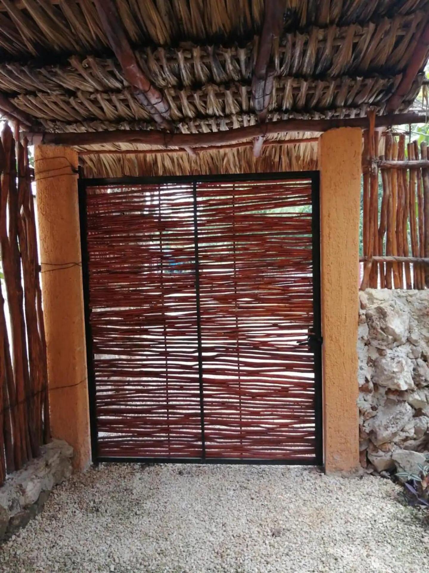 Suites De Piedra Y Colores En Chichen Itza Pisté Exterior foto